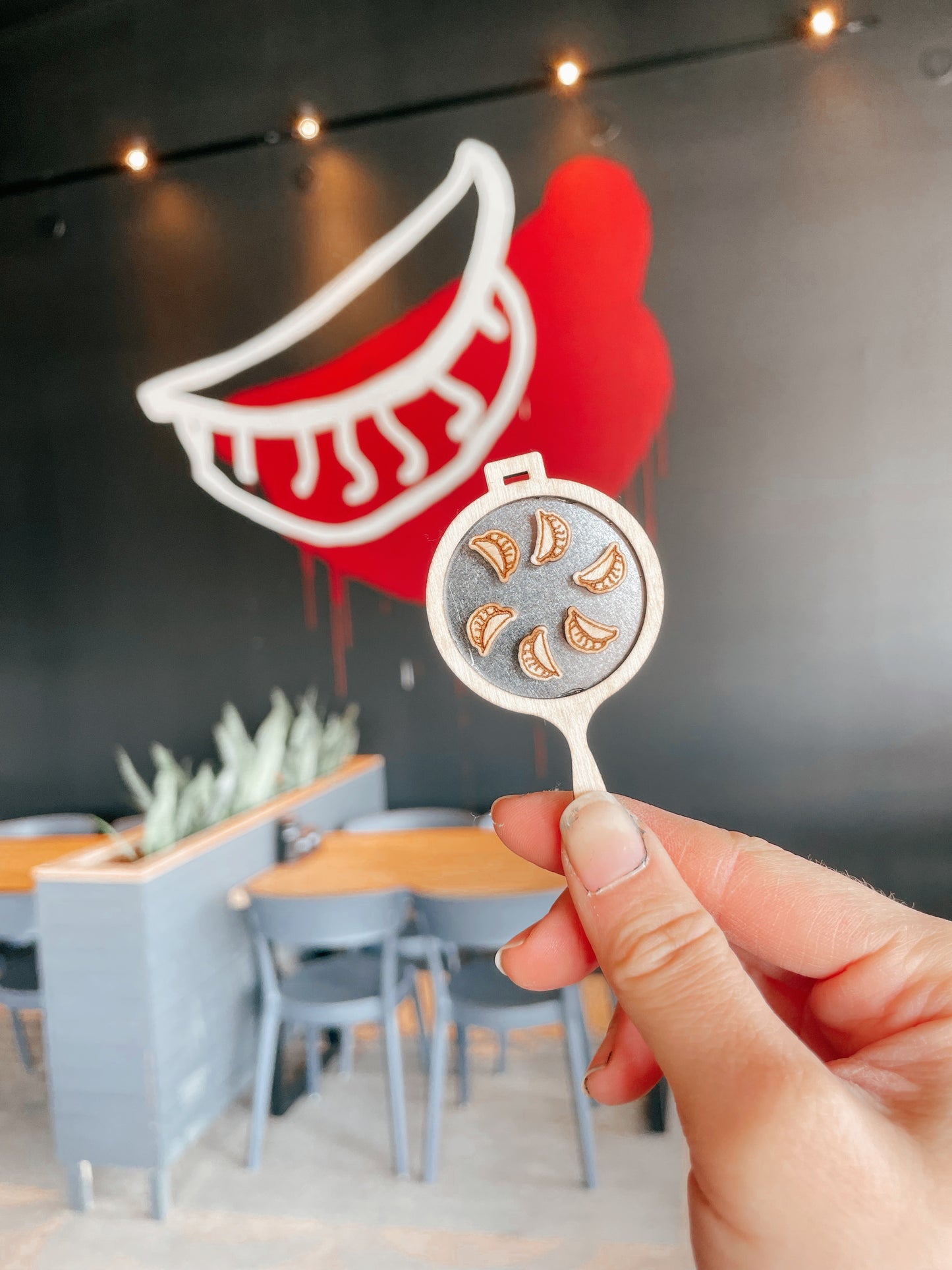 Tiny pan-fried dumpling magnets with frying pan