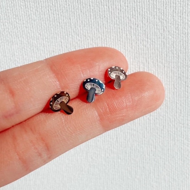 Groovy Mushrooms Metal Stud Earrings - Plant Dosage