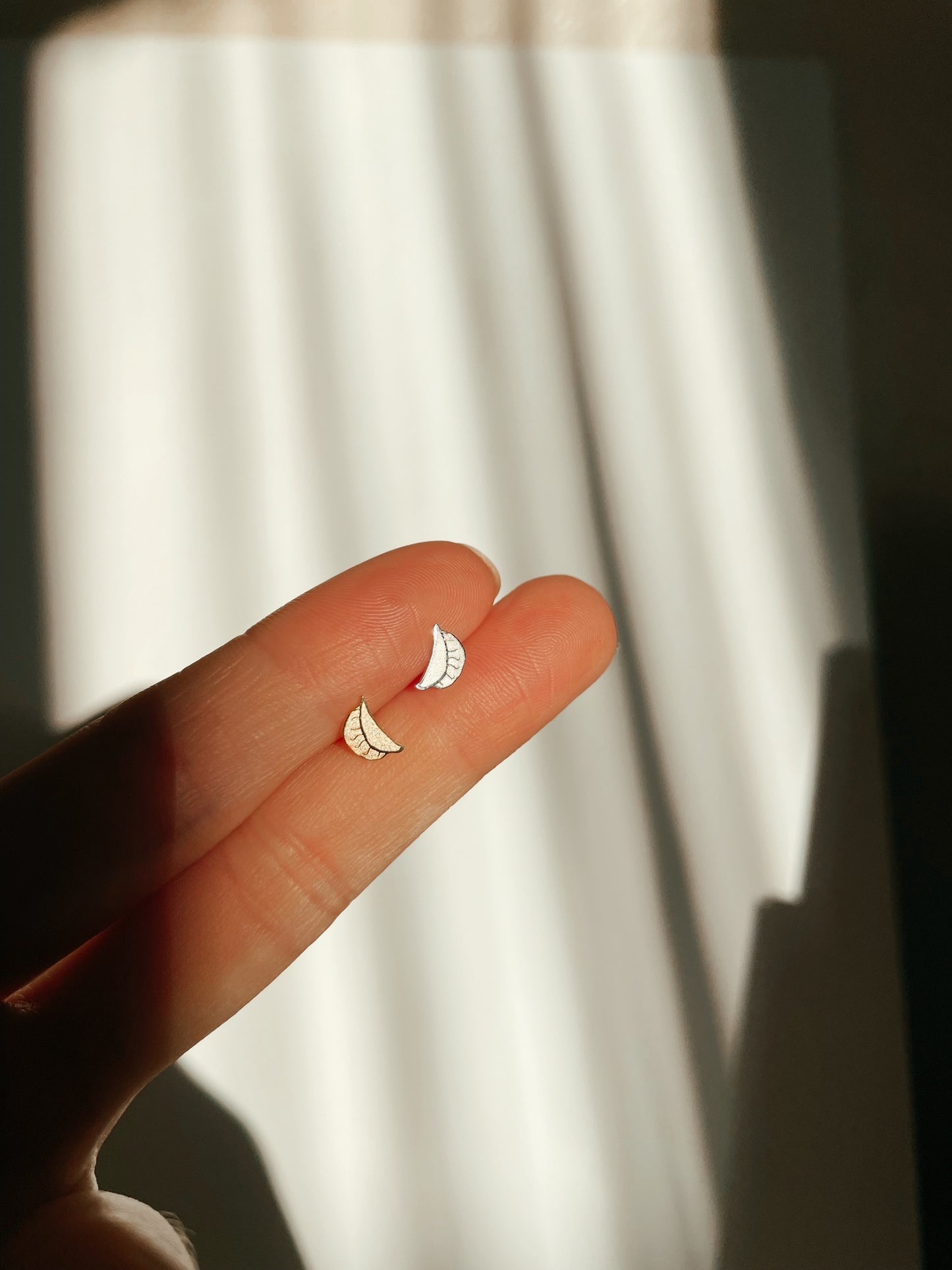 Dumplings Metal Stud Earrings - Plant Dosage
