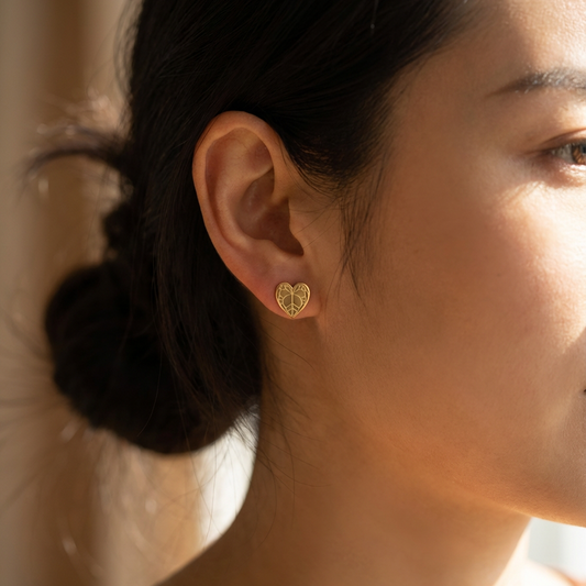 Anthurium Clarinervium Metal Stud Earrings