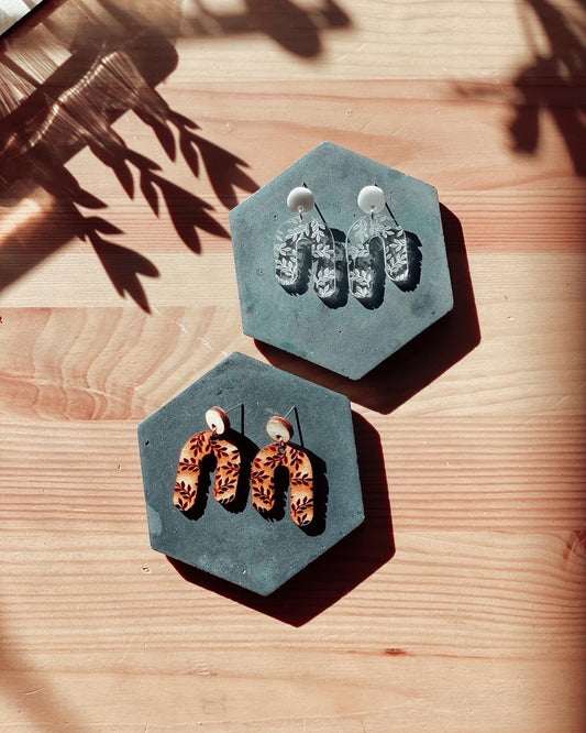 Leaf Contemporary Earrings - Plant Dosage